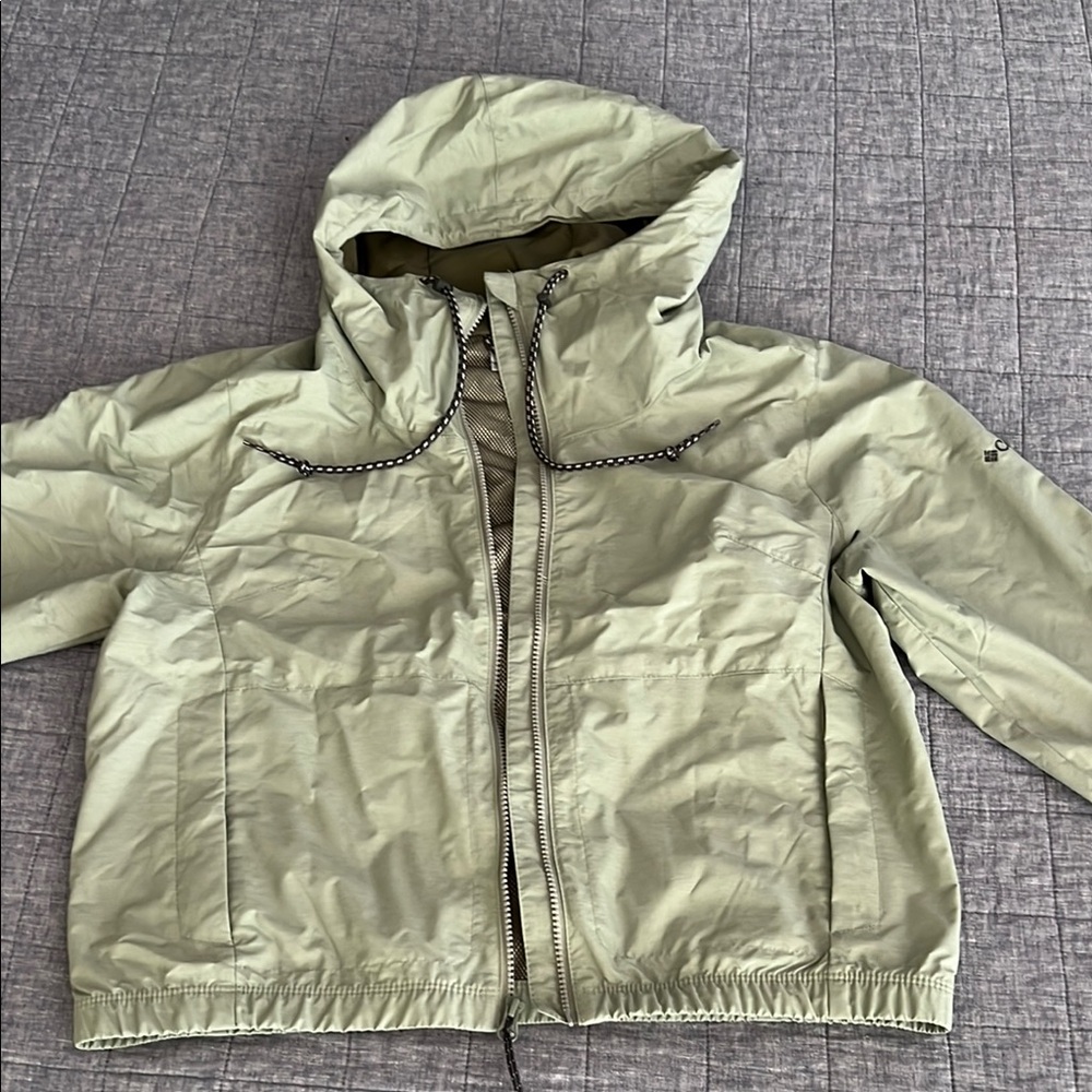 Columbia M Green Hooded woman’s Jacket